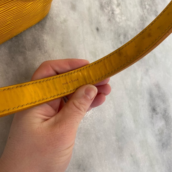 Authentic Vintage Louis Vuitton Petit Noe - Picture 10 of 12